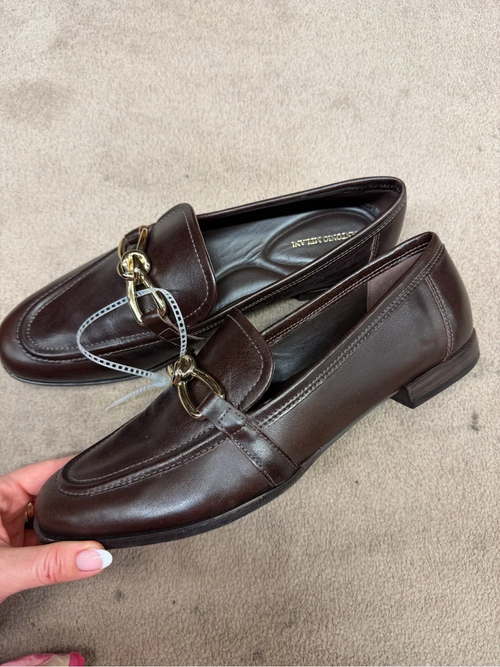 NWT Antonio Melani Cain Leather Loafers Sz 9,5 Ground Coffee (no original box)
